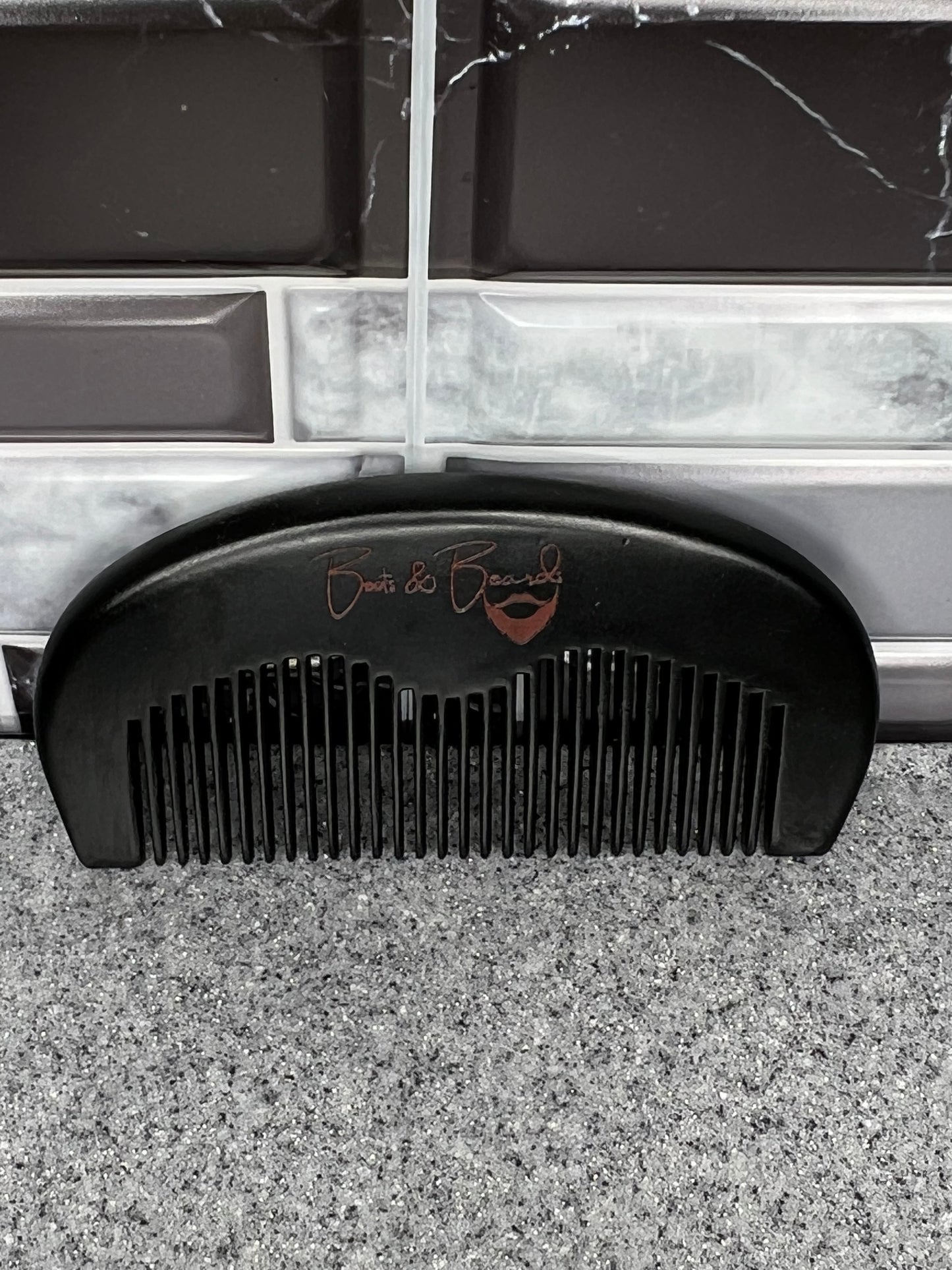 Beard comb